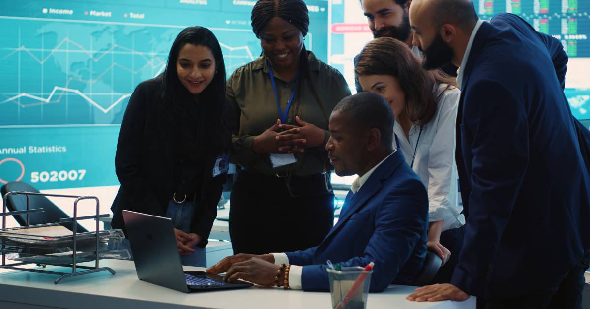 Advisory Services in the private sector + Strategy & SME (Start-up) Consulting